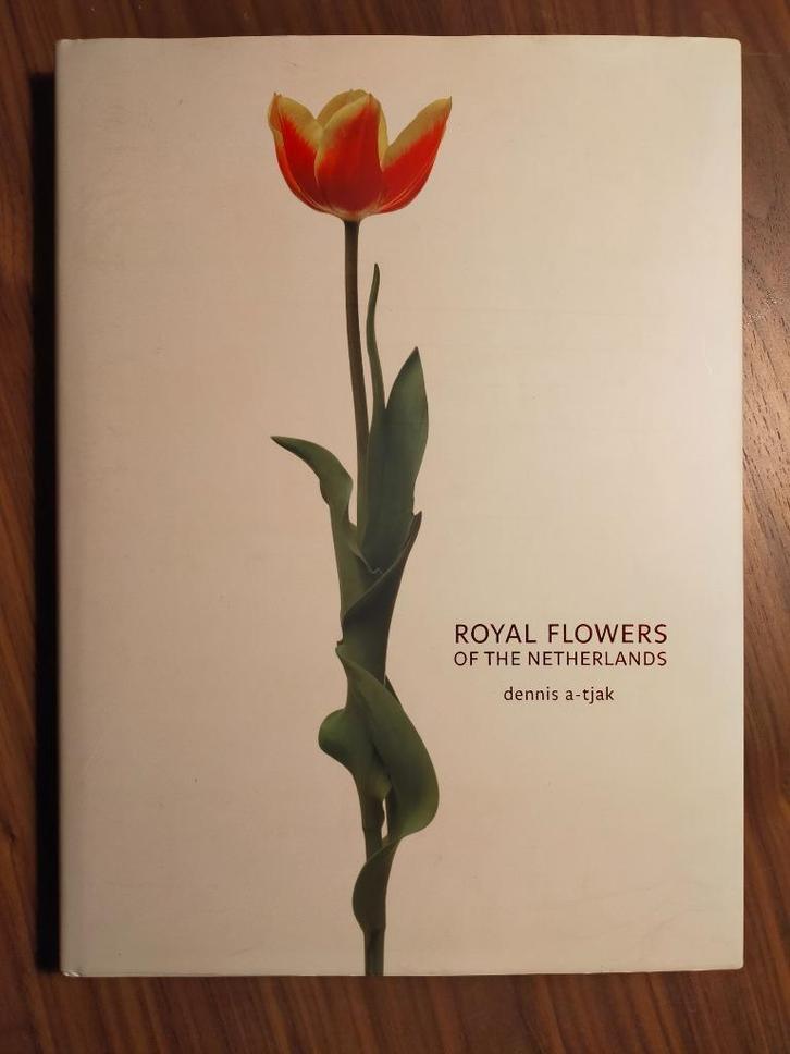 Royal Flowers of the Netherlands (+ print), Boeken, Kunst en Cultuur | Fotografie en Design, Zo goed als nieuw, Fotografen, Ophalen of Verzenden