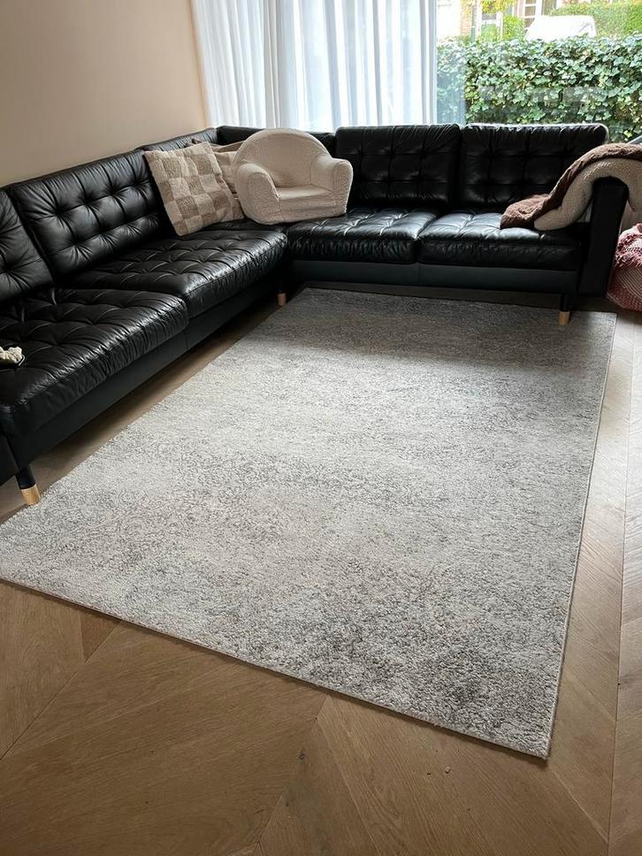 Vloerkleed 160x230 cm - Mooi en Stijlvol!, Huis en Inrichting, Stoffering | Tapijten en Kleden, Zo goed als nieuw, 150 tot 200 cm