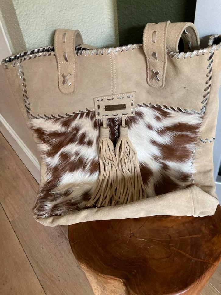 Nieuwe PH&T Shopper Tas Suède Leer Boho Ibiza Stijl, Sieraden, Tassen en Uiterlijk, Tassen | Damestassen, Nieuw, Shopper, Beige