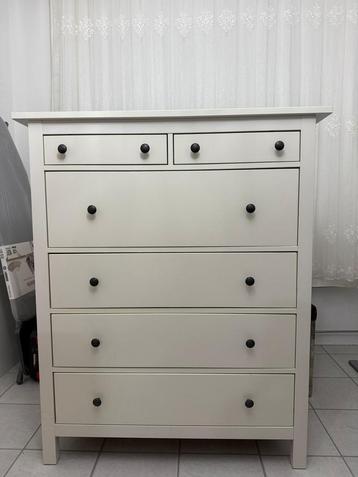 MOET ZSM WEG! IKEA Hemnes Kast 6 vakken - Zo Goed Als Nieuw! beschikbaar voor biedingen