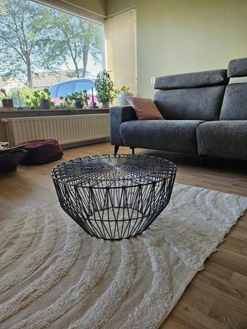 Stijlvolle Metalen Salontafel – Modern & Minimalistisch beschikbaar voor biedingen