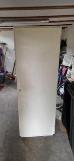 Witte kast 60x60x175cm gratis op te halen, Huis en Inrichting, Kasten | Kledingkasten, Ophalen, Gebruikt, 50 tot 100 cm, 150 tot 200 cm
