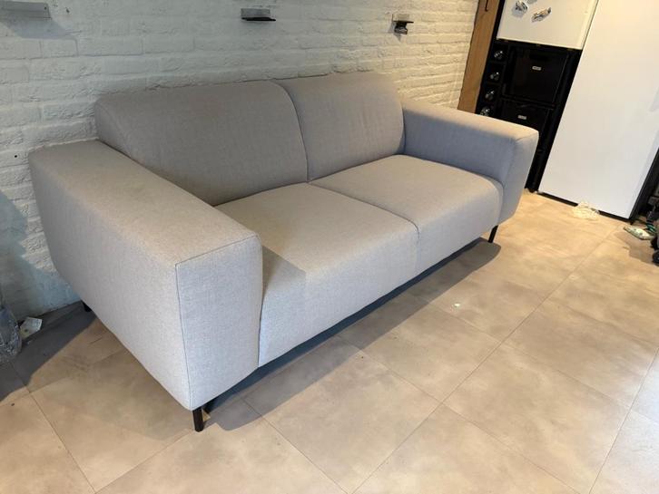 Bankstel ruime 2zits, grijs, 2m x 0,9m x 0,8m, Huis en Inrichting, Banken | Bankstellen, Zo goed als nieuw, Rechte bank, Tweepersoons