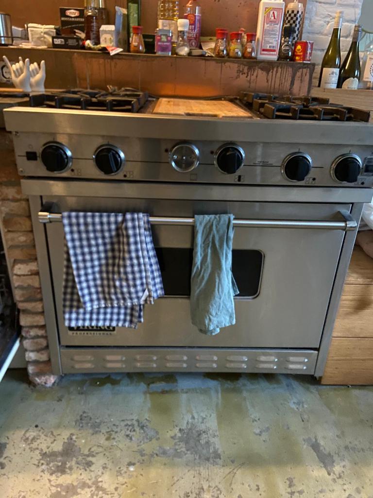 Viking gasfornuis met oven, Witgoed en Apparatuur, Fornuizen, Gebruikt, Vrijstaand, Gas, 4 kookzones, 85 tot 90 cm, Ophalen