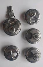 Abus Diskus Hangsloten Set, Doe-het-zelf en Verbouw, Hang- en Sluitwerk, Ophalen of Verzenden, Zo goed als nieuw, Slot