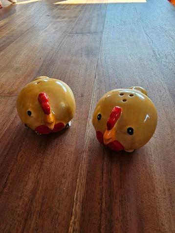 Vintage peper&zout kuikens  beschikbaar voor biedingen