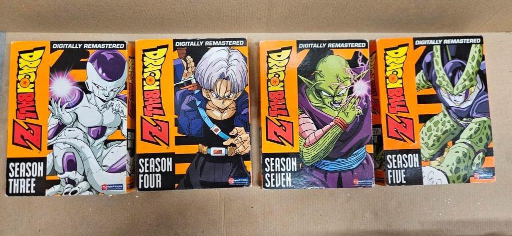 Dragon Ball Z series 4 boxen , zie ook andere advertenties, Spelcomputers en Games, Games | Sony PlayStation Portable, Ophalen