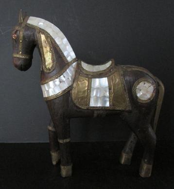Handgesneden Marwari-paard beschikbaar voor biedingen