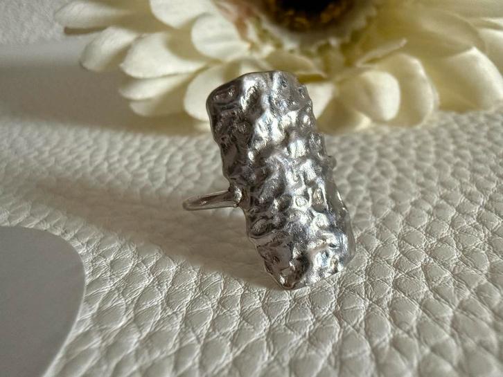 S042/Zilveren MAANESTEN ring kleine maat 15, Sieraden, Tassen en Uiterlijk, Ringen, Gebruikt, Dame, Kleiner dan 17, Zilver, Zilver