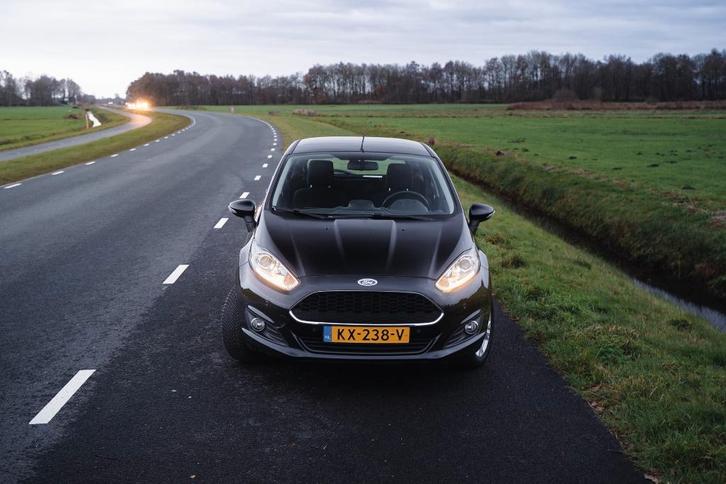 Ford Fiësta 1.0 59KW/80PK 5D 2016 Zwart, nieuwe APK, Auto's, Ford, Particulier, Fiësta, ABS, Airbags, Airconditioning, Bluetooth