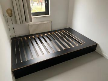 Multiplex tweepersoonsbed