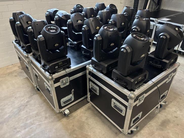 Adj RXone Moving Heads + Flightcase, Muziek en Instrumenten, Licht en Laser, Gebruikt, Licht, Geluidgestuurd, Kleur, Stroboscoopeffect