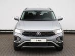Volkswagen T-Roc 1.0 TSI Life Edition | Navigatie | Camera |, Voorwielaandrijving, Stof, 116 pk, 1204 kg