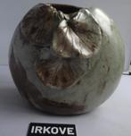 KERAMIEK VAAS EN BLAD * Unica 2 x *, Antiek en Kunst, Antiek | Keramiek en Aardewerk, Verzenden