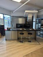 Showroom keuken RVS Keukensale Leiderdorp, Huis en Inrichting, Keuken | Complete keukens, Ophalen, Overige kleuren, Overige typen