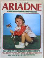 Ariadne maart nr. 3 / 1977, Verzenden, Zo goed als nieuw, Breien of Haken, Patroon of Boek