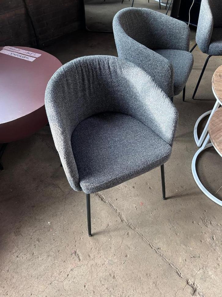 Eetkamerstoel grijs kunststof !outlet korting!, Huis en Inrichting, Stoelen, Nieuw, Eén, Kunststof, Metaal, Grijs, Ophalen