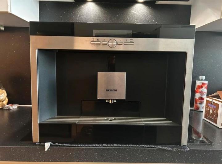 Inbouw koffieautomaat Siemens, Witgoed en Apparatuur, Koffiezetapparaten, Zo goed als nieuw, Koffiemachine, Ophalen of Verzenden