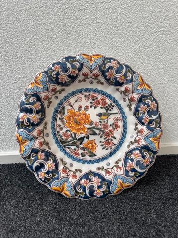 Makkum wandbord / schaal handbeschilderd beschikbaar voor biedingen