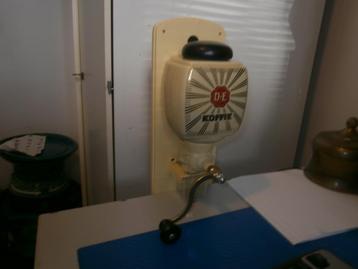 DE koffiemolen beschikbaar voor biedingen