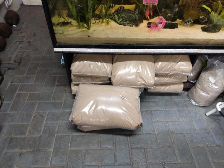 Filter zand voor aquarium, Dieren en Toebehoren, Vissen | Aquaria en Toebehoren, Zo goed als nieuw, Filter of Co2, Ophalen