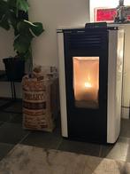 Pelletkachel 7,8 KW vermogen, Huis en Inrichting, Kachels, Ophalen, Zo goed als nieuw, Overige brandstoffen, Pelletkachel