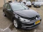 Volkswagen Golf Variant 1.0 TSI Trendline (bj 2020), Auto diversen, Schadeauto's, Volkswagen, Zwart, Stationwagon, Handgeschakeld