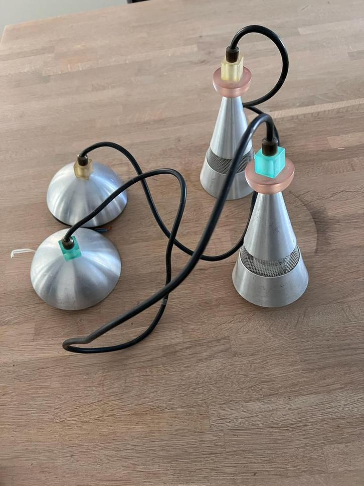 2 x hanglamp aluminium 1990 Bijenkorf +frozen pastel detail, Huis en Inrichting, Lampen | Hanglampen, Minder dan 50 cm, Metaal