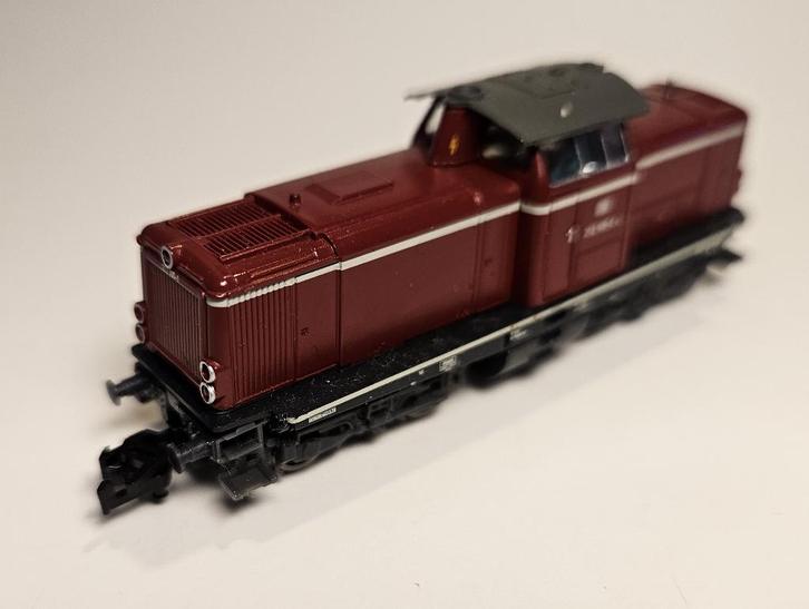 N-spoor Trix 12339 Diesellok BR212 DB, ZGAN, Hobby en Vrije tijd, Modeltreinen | N-Spoor, Zo goed als nieuw, Locomotief, Gelijkstroom