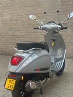 Vespa Sprint Nardo Grey 2019 45KM ( vespa ) ( vespa sprint ), Fietsen en Brommers, Scooters | Vespa, Ophalen of Verzenden, Zo goed als nieuw