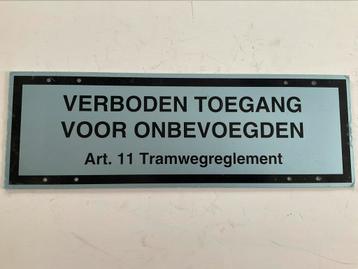 OUD BORD TRAMWEGREGELEMENT ART 11. beschikbaar voor biedingen