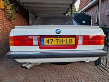 BMW e3O VFL Type 1 Heckblende reflectorplaat | Almere Zeist beschikbaar voor biedingen