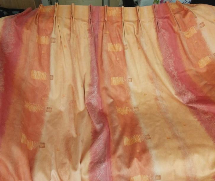 4 Grote rood oranje gordijnen van 254 cm hoog, Huis en Inrichting, Stoffering | Gordijnen en Lamellen, Zo goed als nieuw, 200 cm of meer