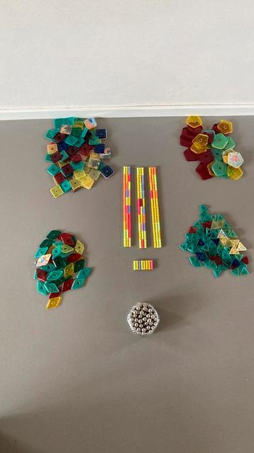 100% originele Geomag magneet speelgoed vintage 494 stuks beschikbaar voor biedingen