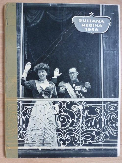 Juliana Regina 1958 - fotoboek - Oranje Kroniek, Verzamelen, Koninklijk Huis en Royalty, Gebruikt, Tijdschrift of Boek, Nederland