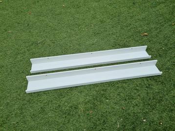 Ikea Mosslanda fotolijst/boekenplank 115cm - 2 stuks beschikbaar voor biedingen