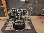 Ludwig Rocker set in topstaat  (Black/white badges), Muziek en Instrumenten, Drumstellen en Slagwerk, Ophalen, Zo goed als nieuw