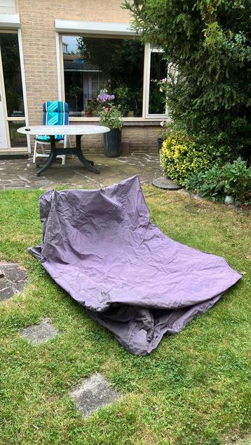 Beschermhoes voor loungeset / terras of tuinmeubels  beschikbaar voor biedingen