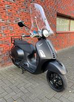 Vespa GTS 300 Notte HPE - BJ2021 - KM20.800 - Vol met opties, Ophalen, Overige modellen, Zo goed als nieuw, Benzine