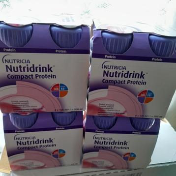 Nutricia Nutridrink Compact Protein 64 flesje Aarbeien 4x125 beschikbaar voor biedingen