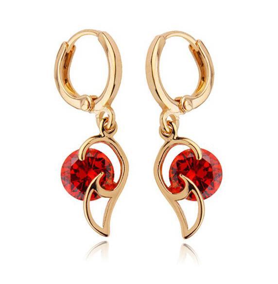 Oorbellen goud 18k oorhangers - creolen hanger robijn, Sieraden, Tassen en Uiterlijk, Oorbellen, Nieuw, Hangers, Goud, Goud, Met edelsteen