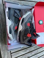 Nike Air Jordan 4 retro dark grey maat 41 in doos, Overige kleuren, Sportschoenen, Nike, Ophalen of Verzenden