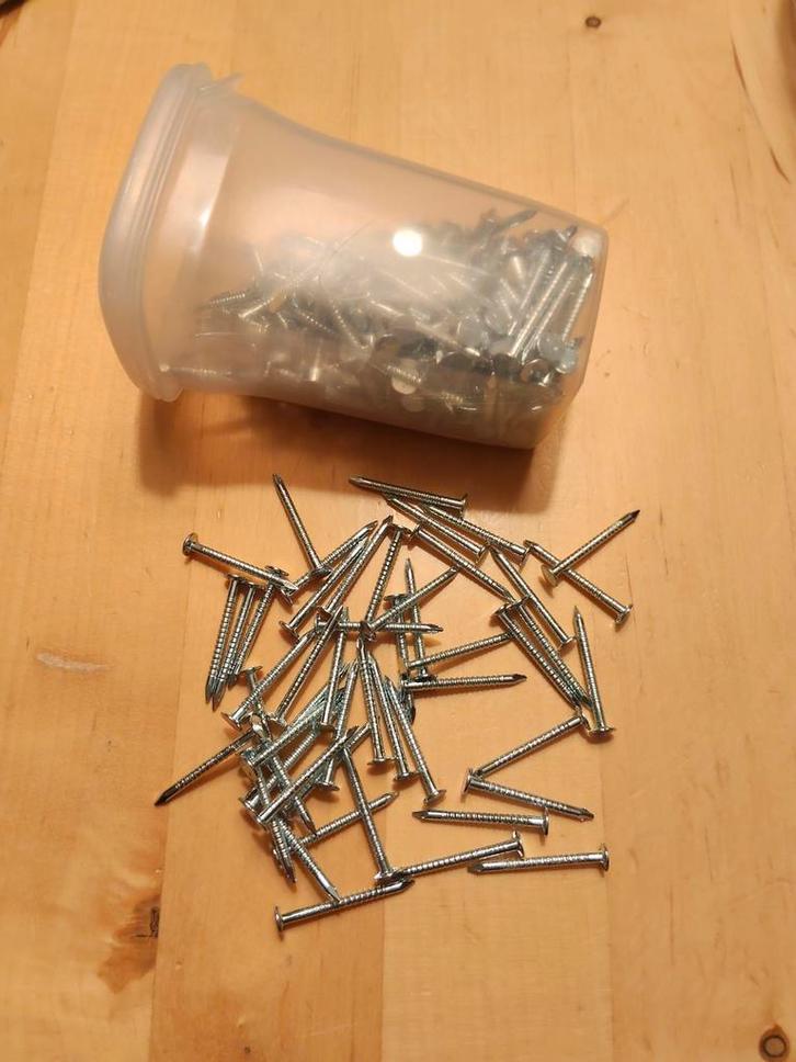 236x IKEA PAX nagels (no. 124593), Doe-het-zelf en Verbouw, IJzerwaren en Bevestigingsmiddelen, Zo goed als nieuw, Spijkers, Minder dan 50 mm
