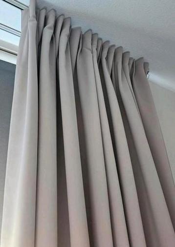 Verduisterde gordijnen beige nieuw! beschikbaar voor biedingen