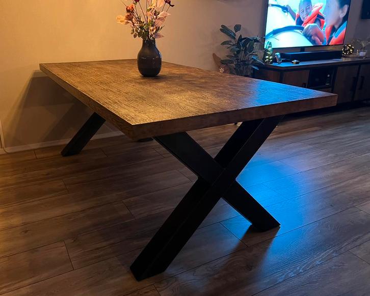Massief eikenhouten eettafel, Huis en Inrichting, Tafels | Eettafels, Zo goed als nieuw, 50 tot 100 cm, 200 cm of meer, Vijf personen of meer