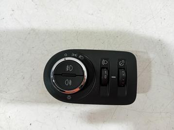 Lichtschakelaar Opel Corsa beschikbaar voor biedingen