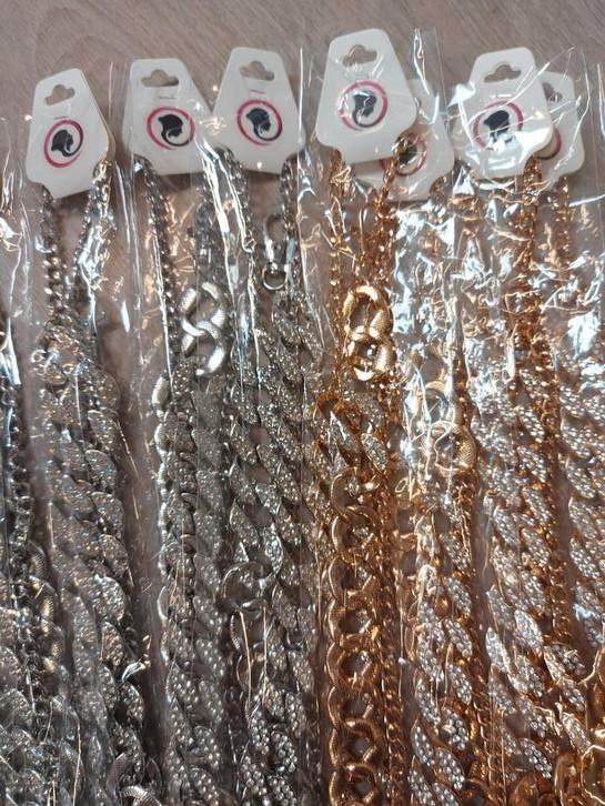 Partij Heupkettingen 20 stuks in 5 varianten., Kleding | Dames, Riemen en Ceinturen, Nieuw, Overige kleuren, Verzenden
