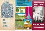 Tsjechië PRAAG  HOTEL  INFO alles eind 80 er  3 stuks, Boeken, Reisgidsen, Zo goed als nieuw, Europa, Hotel- of Restaurantgids