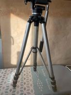 Gebruikte Driepoot Statief, Audio, Tv en Foto, Fotografie | Statieven en Balhoofden, Gebruikt, Minder dan 150 cm, Met balhoofd