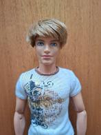 Barbie Ken Fashionistas Metallic serie (2012/2013), Ophalen of Verzenden, Zo goed als nieuw, Kleertjes